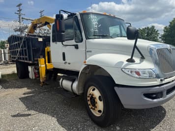 Main image International 4400